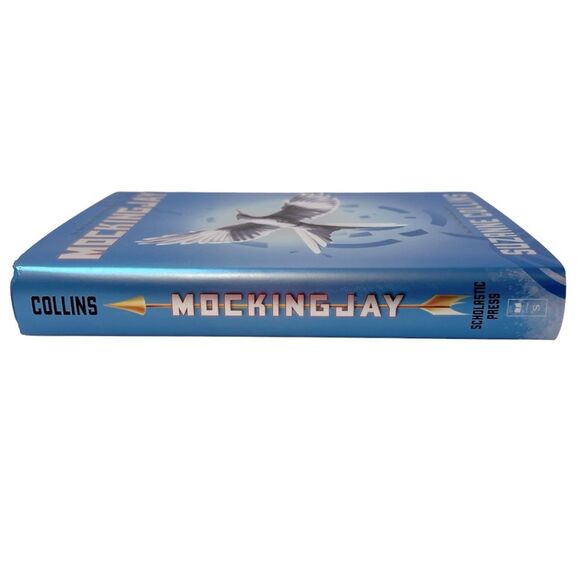 Mocking Jay Book Hardcover by Suzanne Collins New - Picture 3 of 3